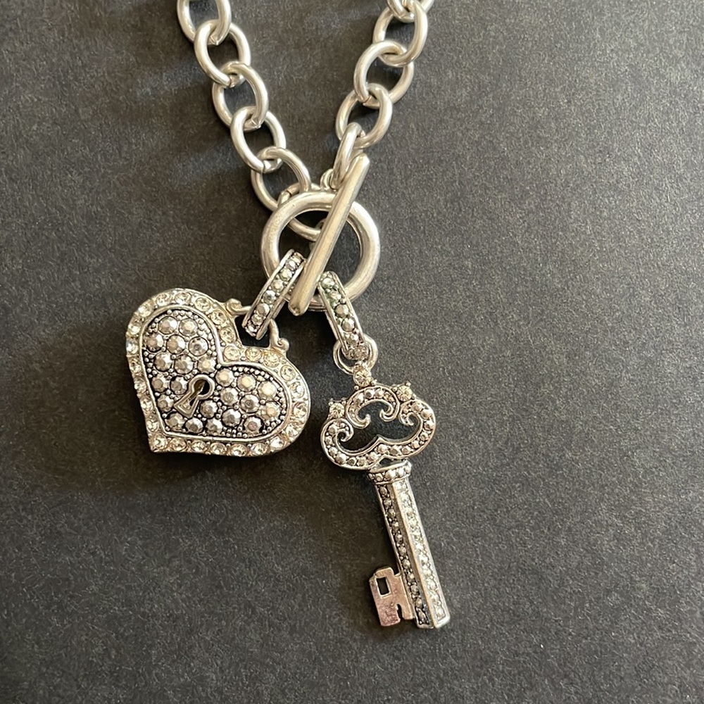 Heart Key Charm Choker With Link Chain - image 2